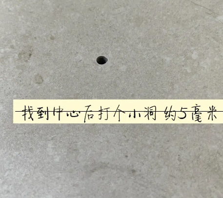 淮北市瓷砖空鼓维修公司专业解答在瓷砖铺贴过程中，如果砂料搅拌不均匀，将会带来以下问题